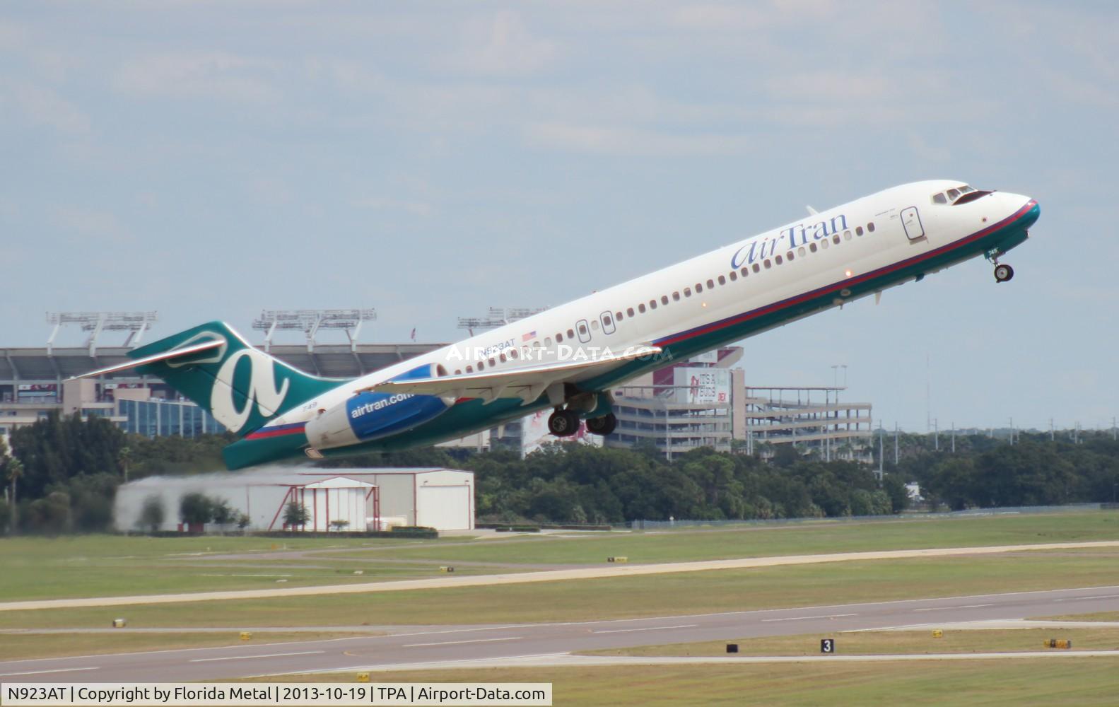 N923AT, 2005 Boeing 717-200 C/N 55051, Air Tran 717
