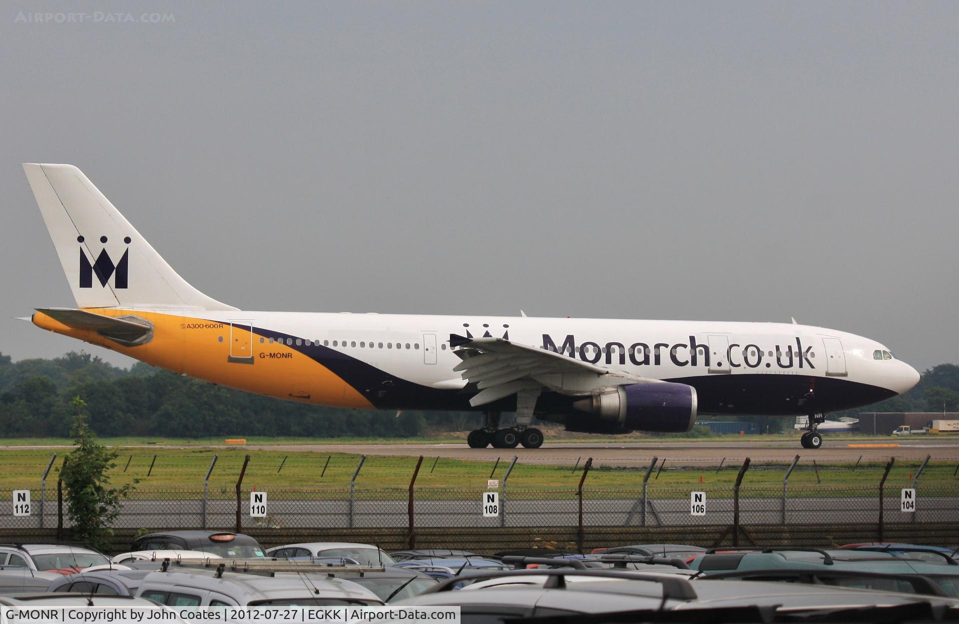 G-MONR, 1989 Airbus A300B4-605R C/N 540, Lining up 08