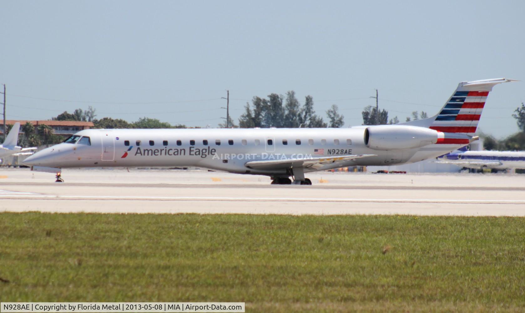 N928AE, 2005 Embraer Embraer EMB-145LR C/N 14500911, Eagle E145LR