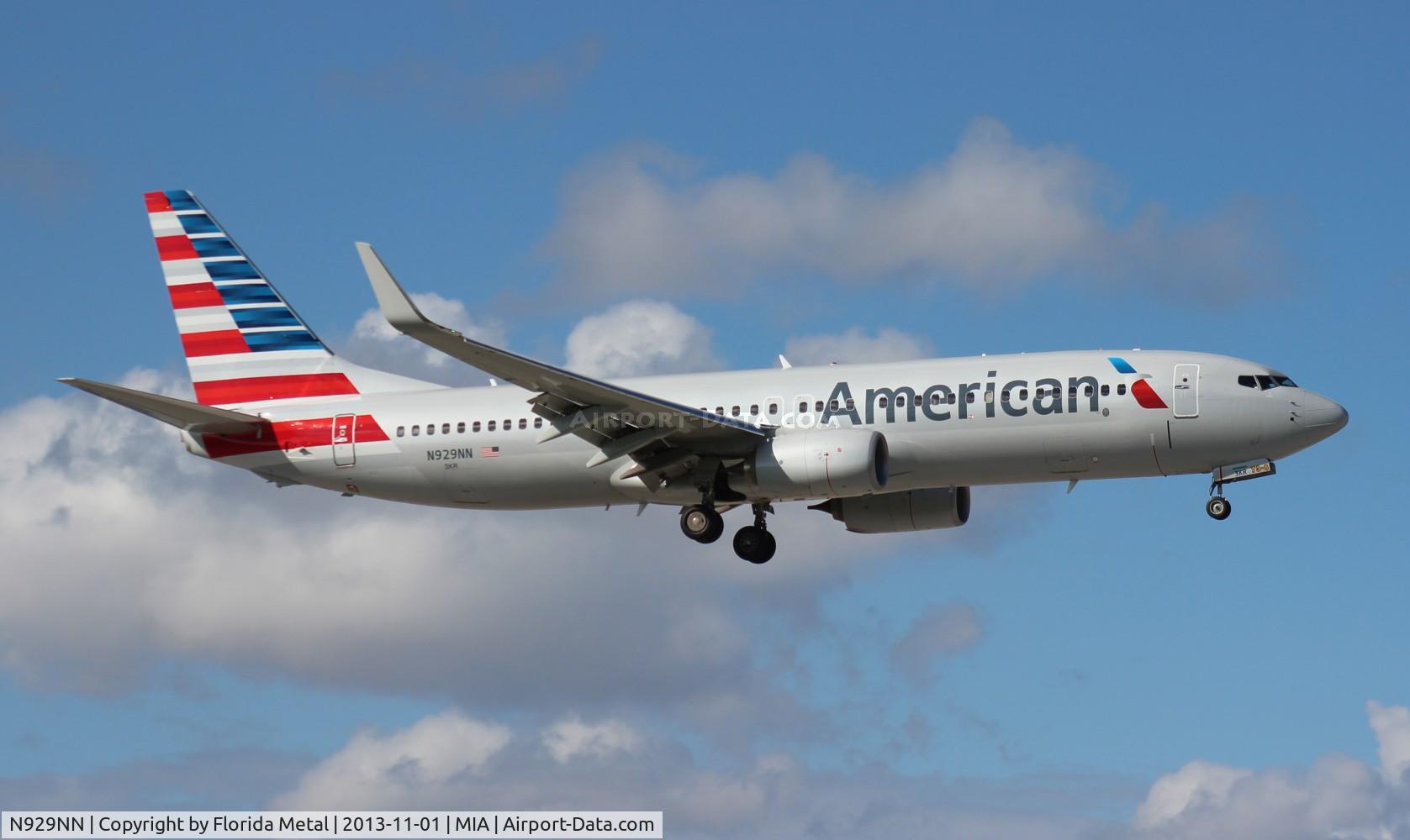N929NN, 2012 Boeing 737-823 C/N 33322, American 737-800