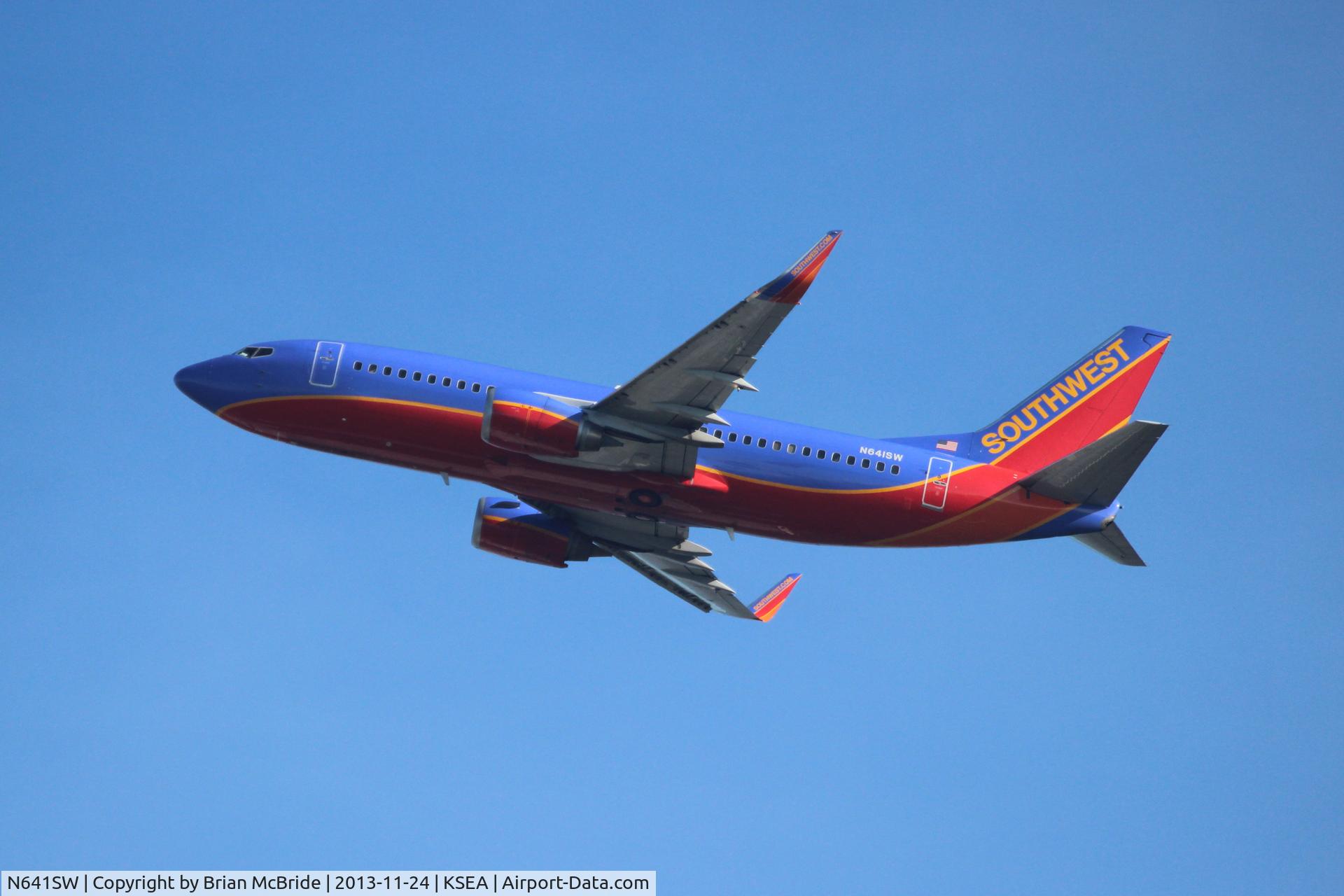N641SW, 1996 Boeing 737-3H4 C/N 27714, Southwest Airlines. 737-3H4. N641SW cn 27714 2841. Seattle Tacoma - International (SEA KSEA). Image © Brian McBride. 24 November 2013