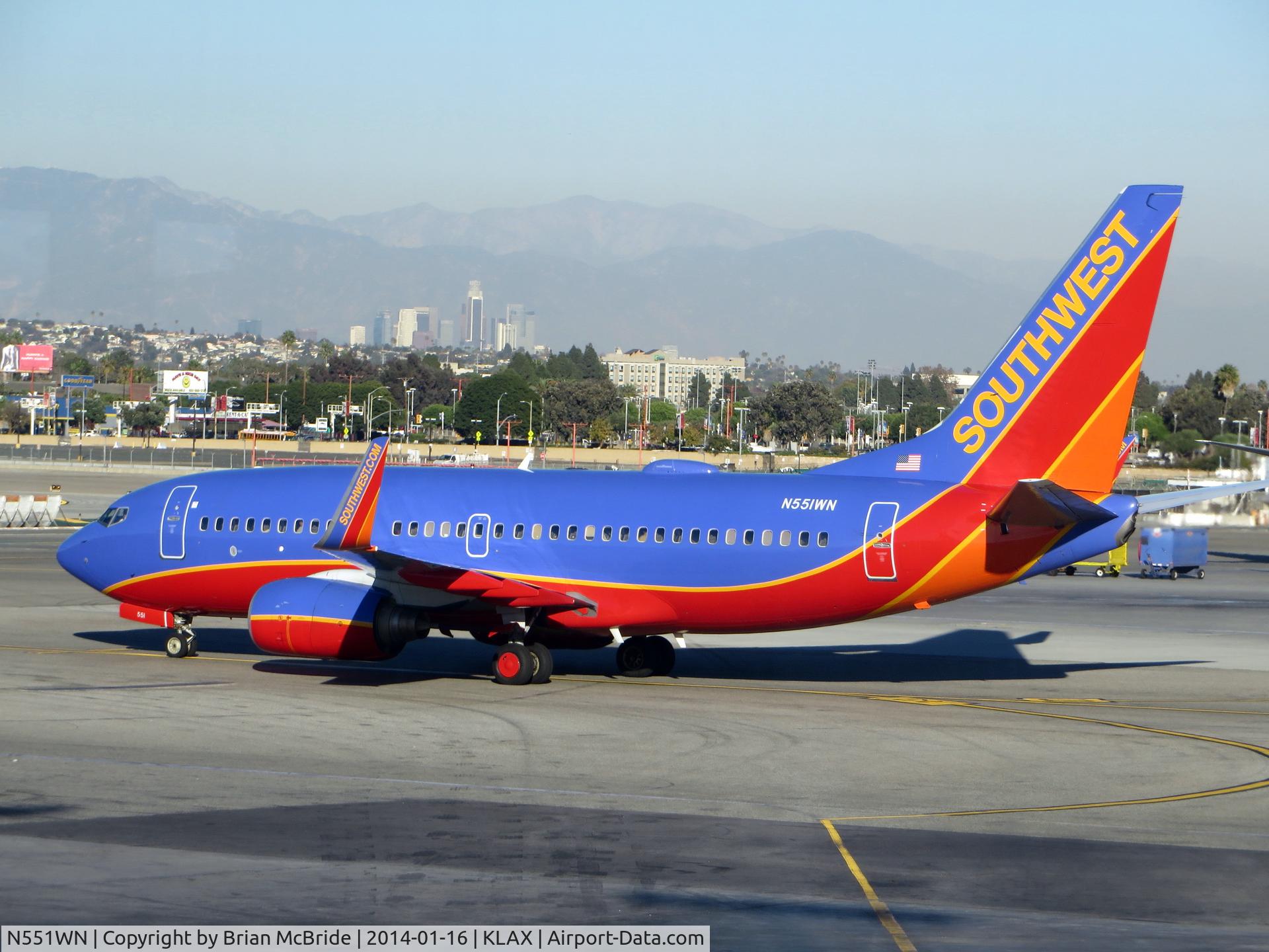 N551WN, 2001 Boeing 737-76Q C/N 30280, Southwest Airlines. 737-76Q. N551WN cn 30280 1025. Los Angeles - International (LAX KLAX). Image © Brian McBride. 16 January 2014
