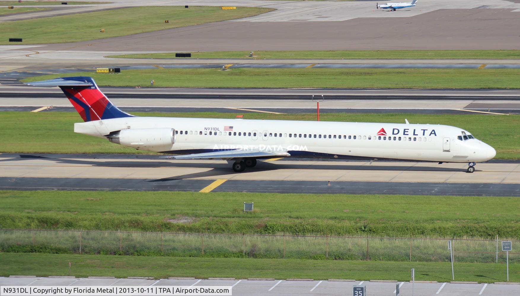 N931DL, 1988 McDonnell Douglas MD-88 C/N 49718, Delta MD-88