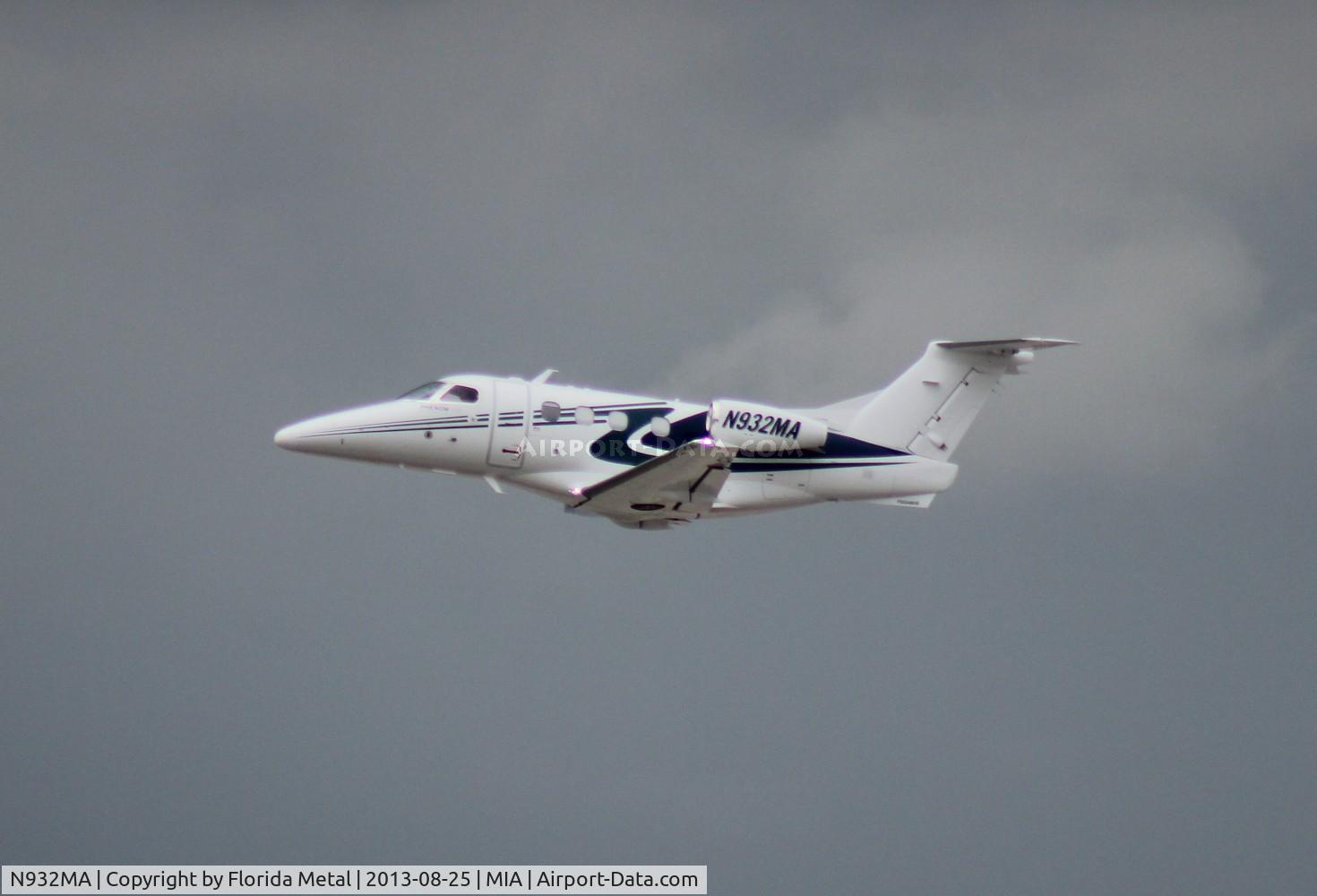 N932MA, 2009 Embraer EMB-500 Phenom 100 C/N 50000105, Phenom 100