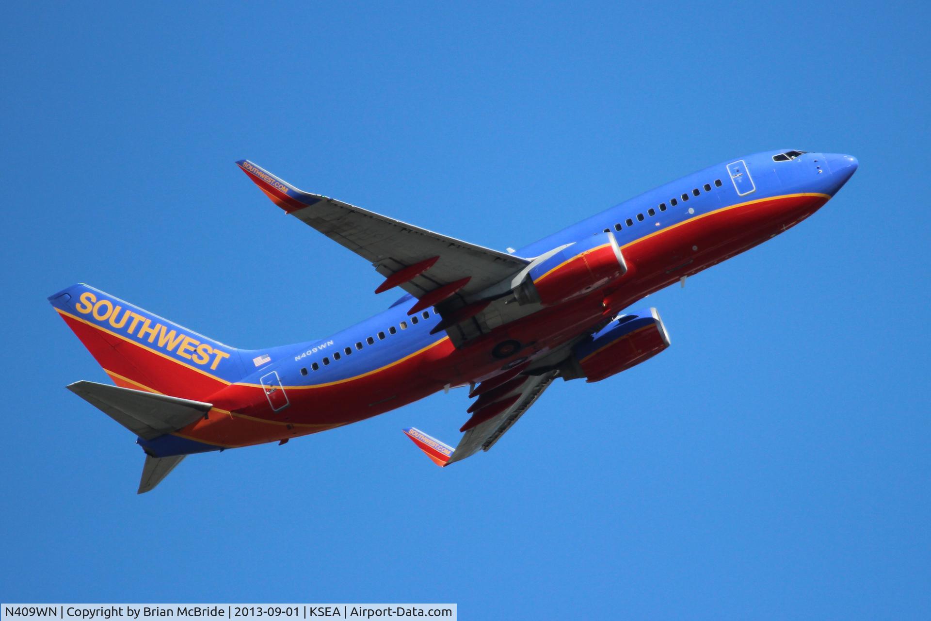 N409WN, 2001 Boeing 737-7H4 C/N 27896, Southwest Airlines. 737-7H4. N409WN cn 27896 945. Seattle Tacoma - International (SEA KSEA). Image © Brian McBride. 21 September 2013