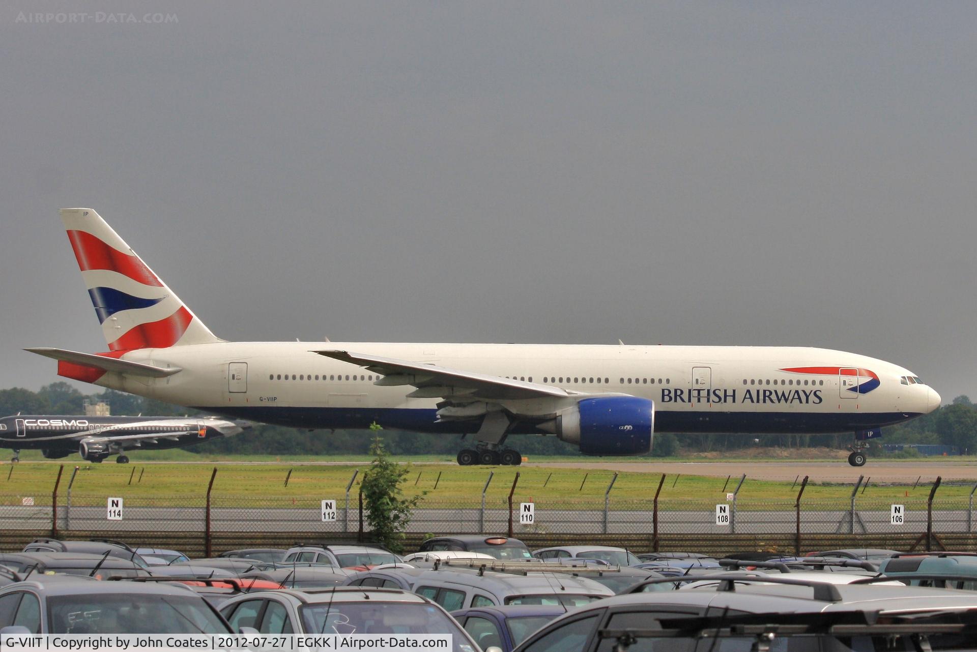 G-VIIT, 1999 Boeing 777-236 C/N 29962, Lining up 08