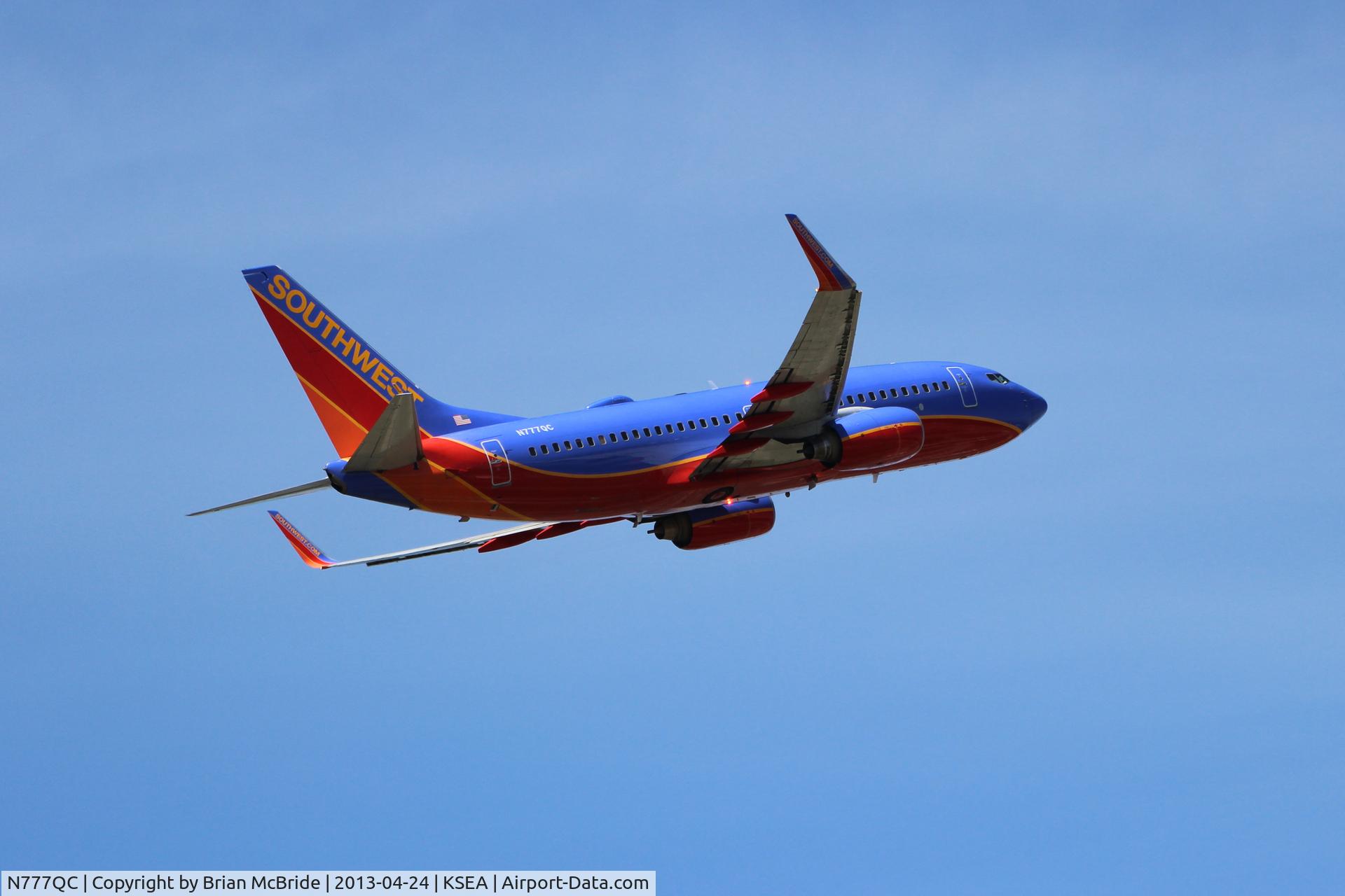 N777QC, 2000 Boeing 737-7H4 C/N 30592, Southwest Airlines. 737-7H4. N777QC cn 30592 621. Seattle Tacoma - International (SEA KSEA). Image © Brian McBride. 24 April 2013