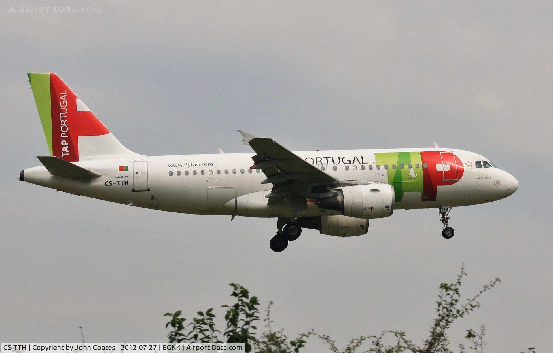 CS-TTH, 1998 Airbus A319-111 C/N 917, Arriving 08