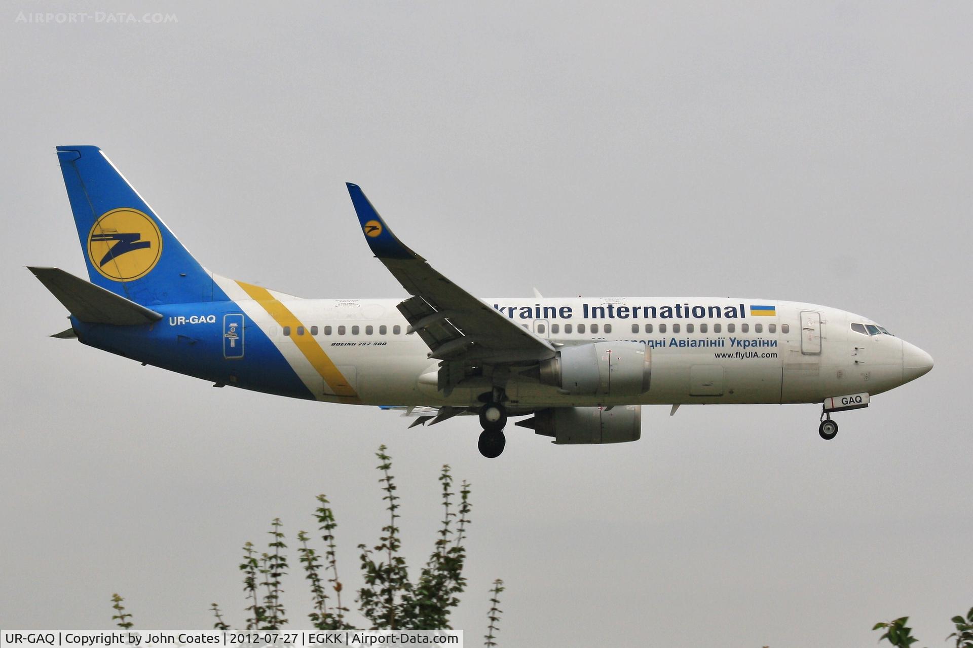 UR-GAQ, 1997 Boeing 737-33R C/N 28869, Arriving 08