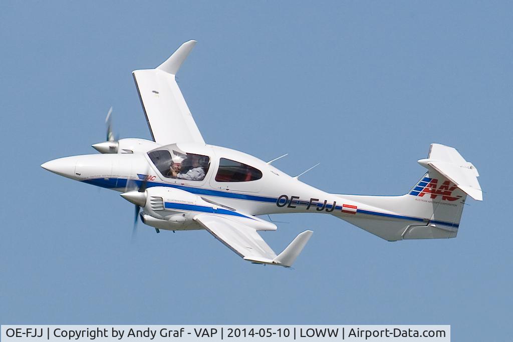 OE-FJJ, Diamond DA-42 Twin Star C/N 42.037, DA-42