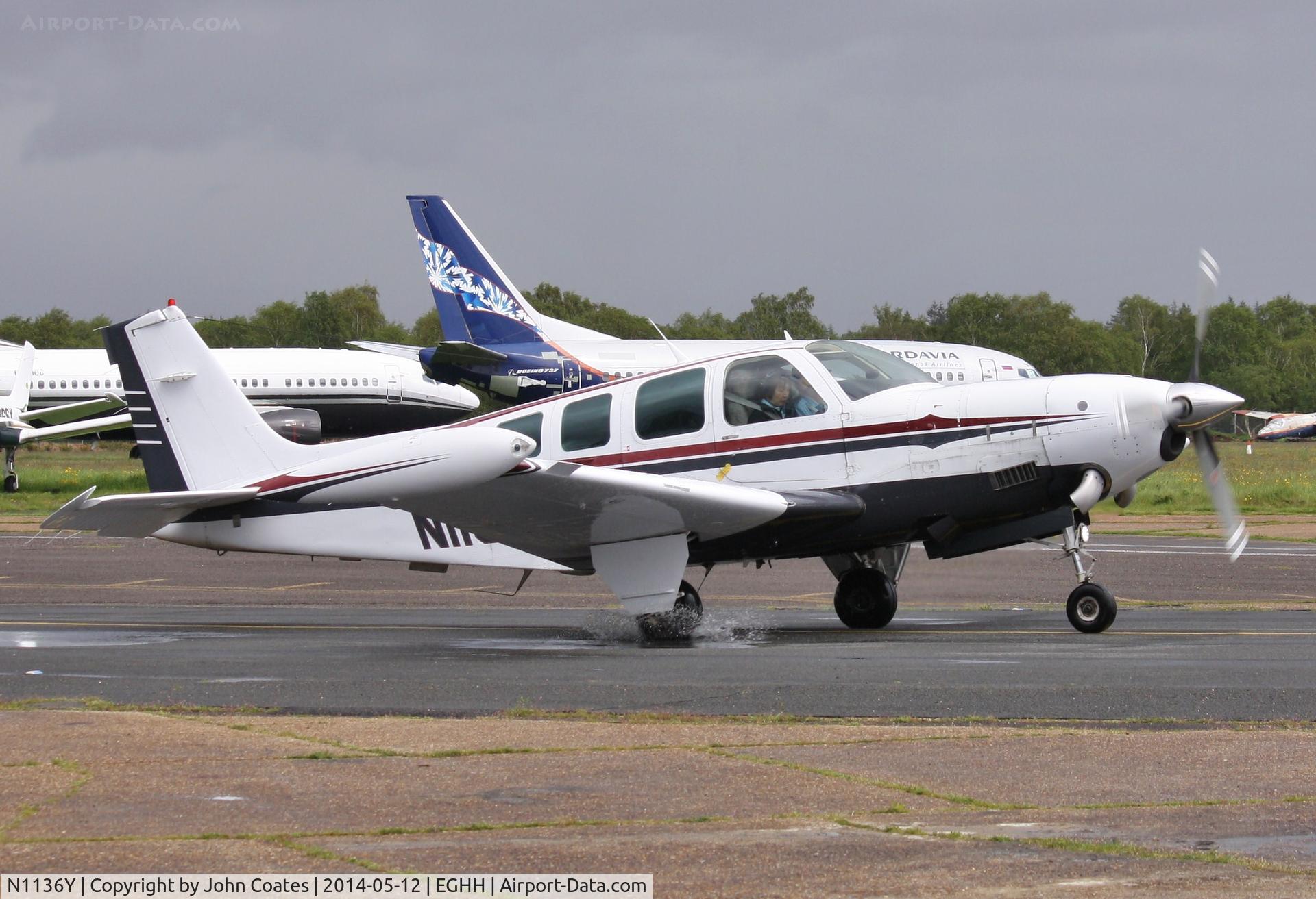 N1136Y, 1996 Raytheon Aircraft Company A36 Bonanza C/N E-3050, Taxiing to depart