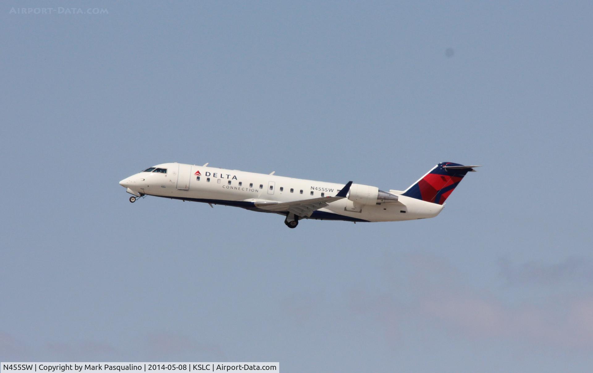 N455SW, 2003 Bombardier CRJ-200LR (CL-600-2B19) C/N 7760, CL-600-2B19