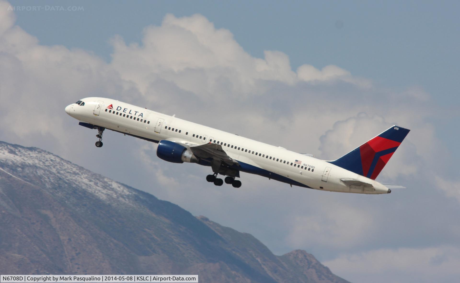 N6708D, 2000 Boeing 757-232 C/N 30480, Boeing 757-200