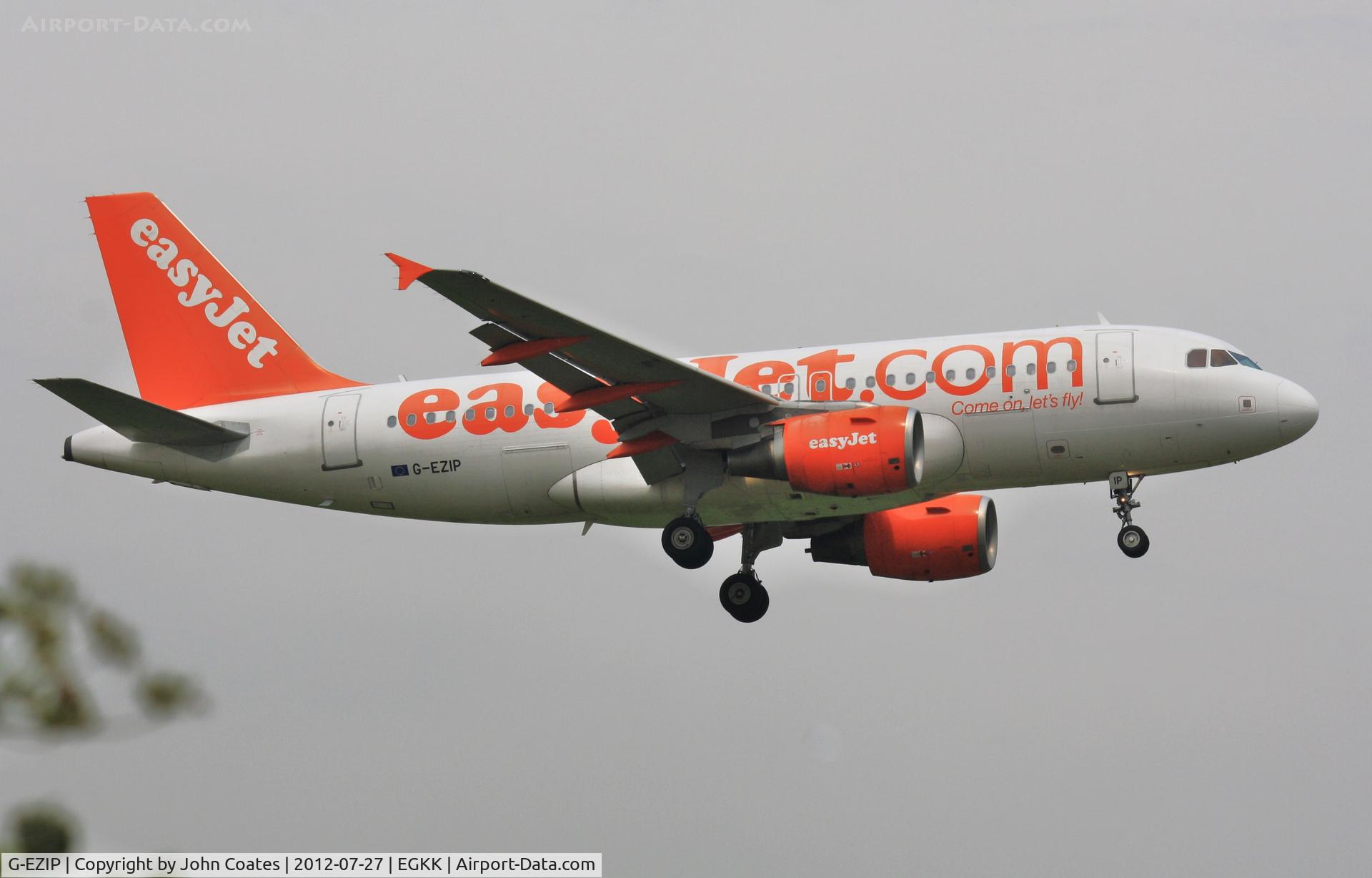 G-EZIP, 2005 Airbus A319-111 C/N 2514, Finals 08