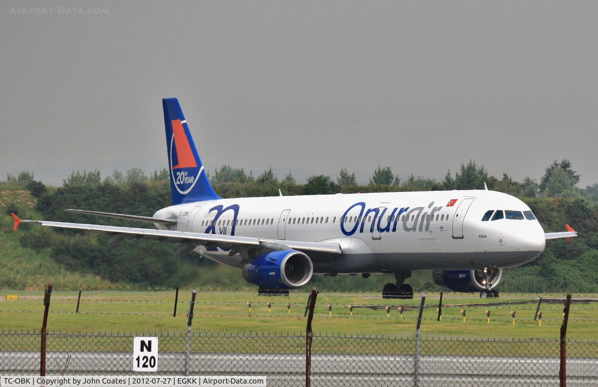 TC-OBK, 1998 Airbus A321-231 C/N 792, Waiting to depart