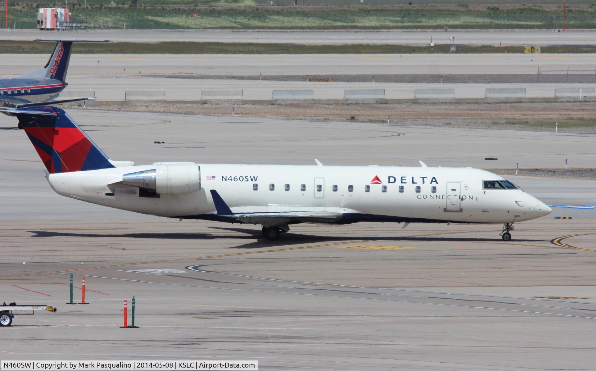 N460SW, 2003 Bombardier CRJ-200LR (CL-600-2B19) C/N 7803, CL-600-2B19