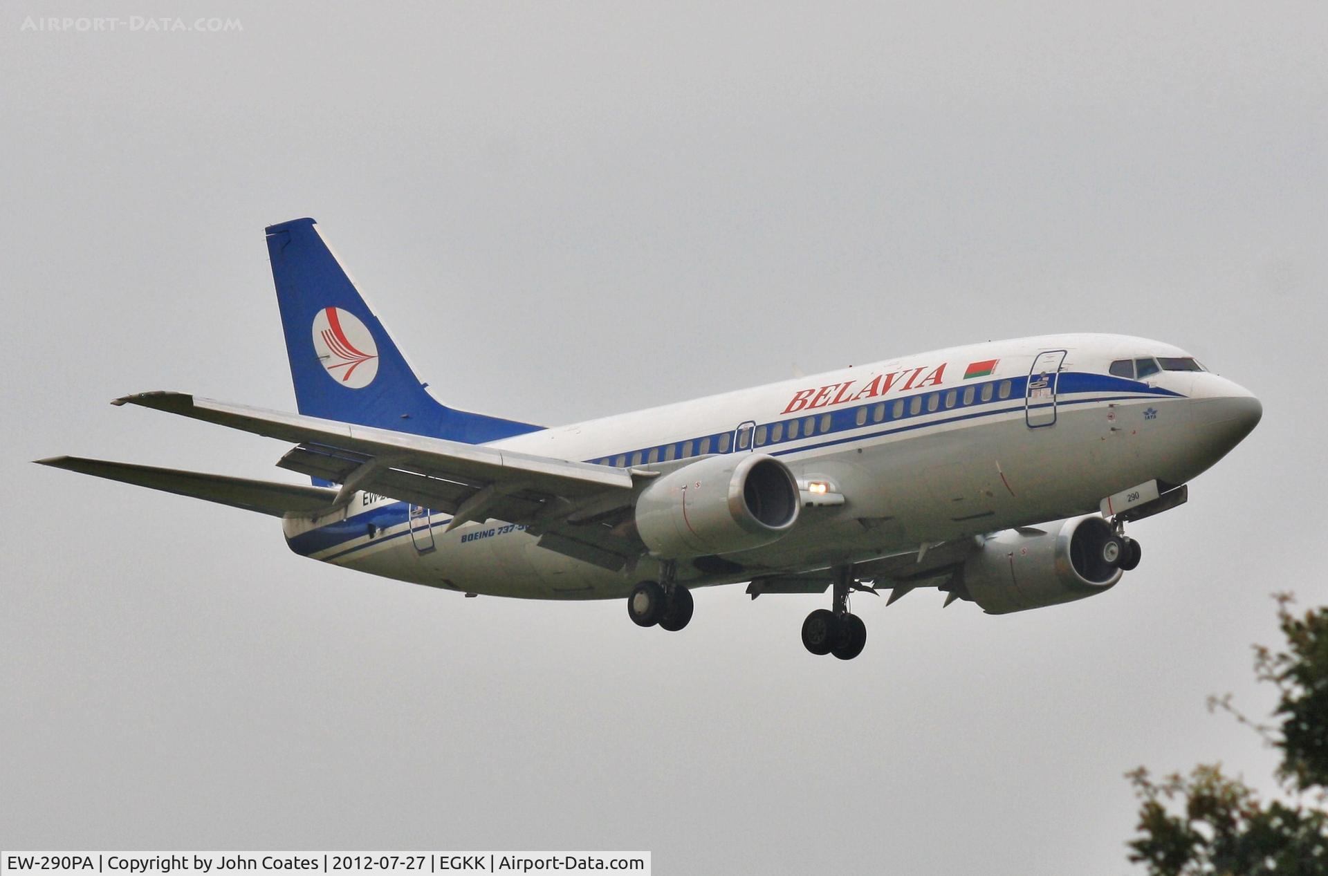 EW-290PA, 1996 Boeing 737-5Q8 C/N 27629, Approach 08