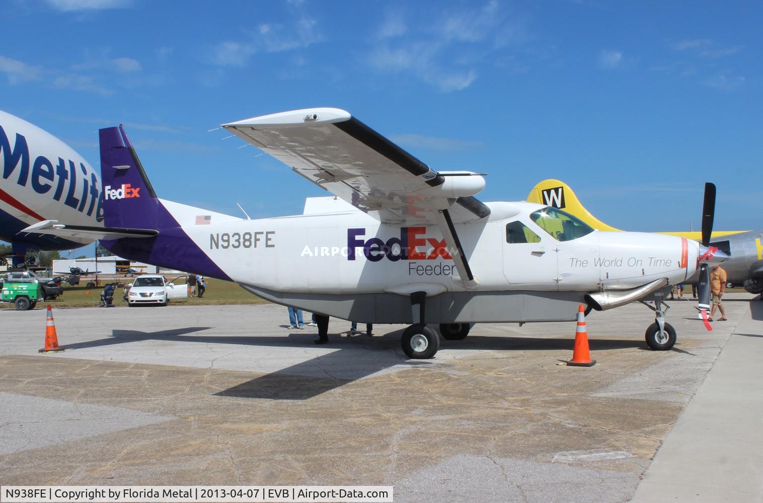 N938FE, 1987 Cessna 208B Super Cargomaster C/N 208B0038, Fed Ex Caravan