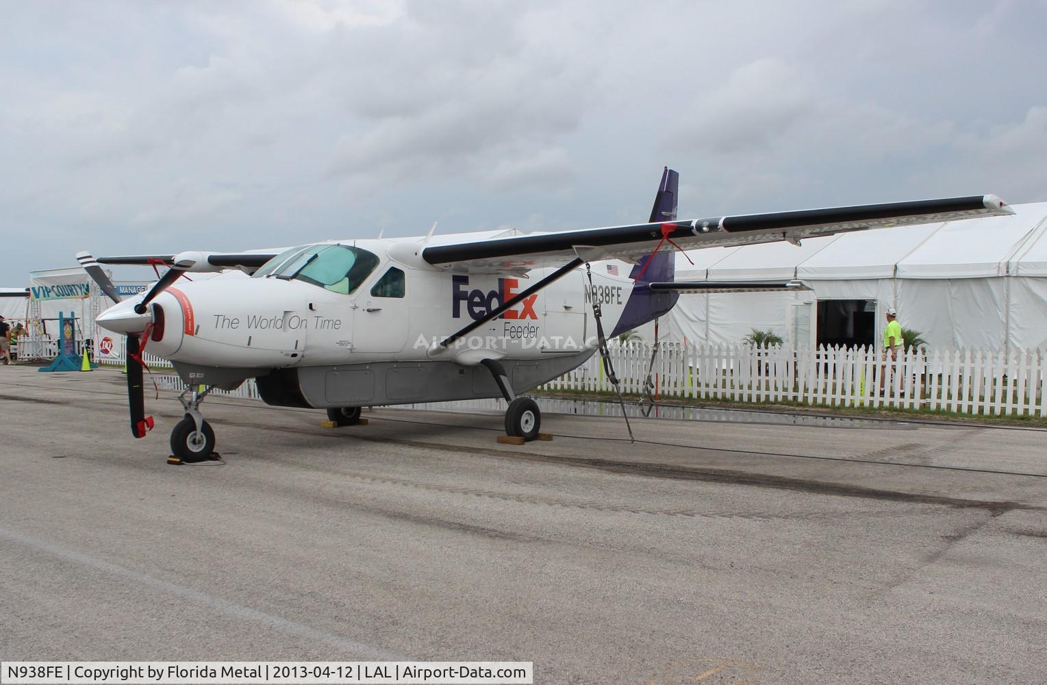 N938FE, 1987 Cessna 208B Super Cargomaster C/N 208B0038, Fed Ex Caravan