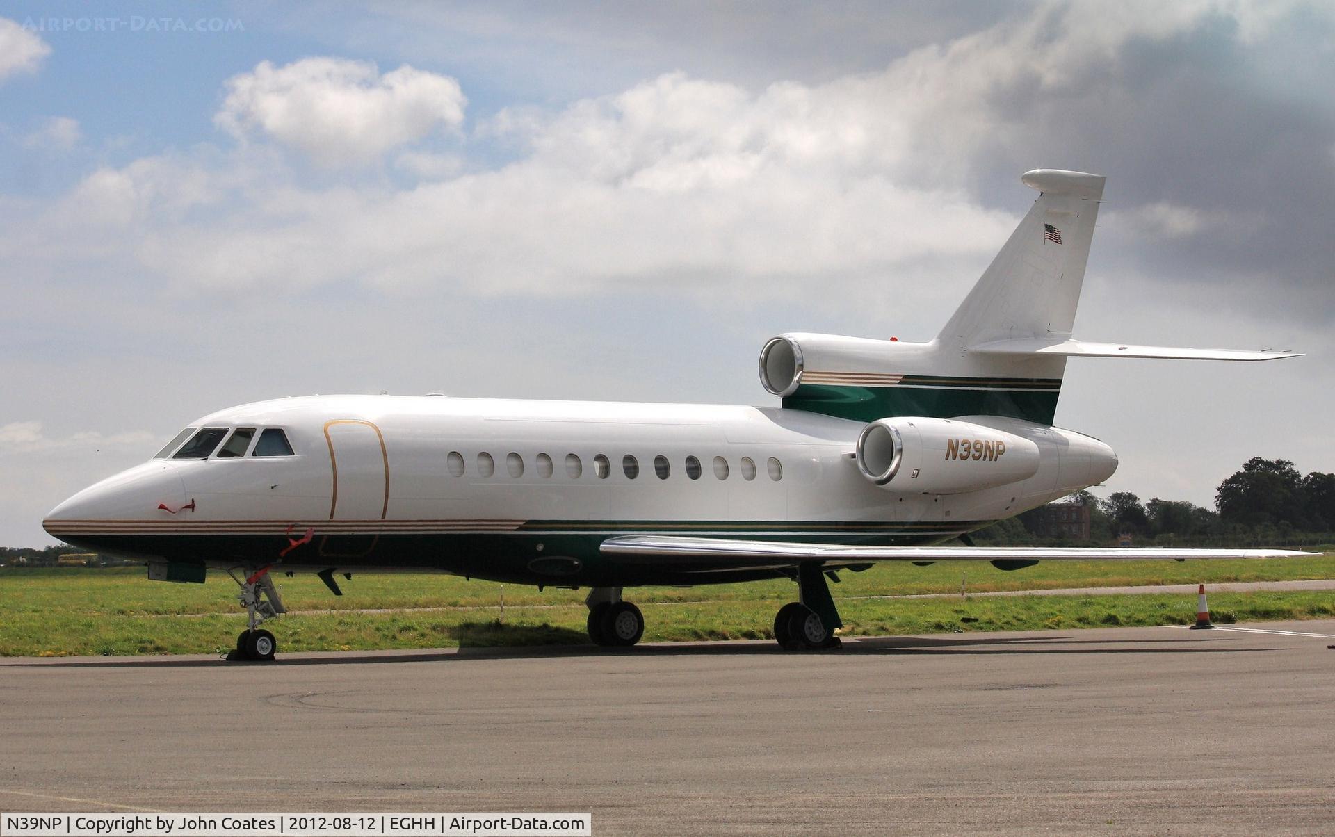 N39NP, Dassault Falcon 900EX C/N 39, At Signatures