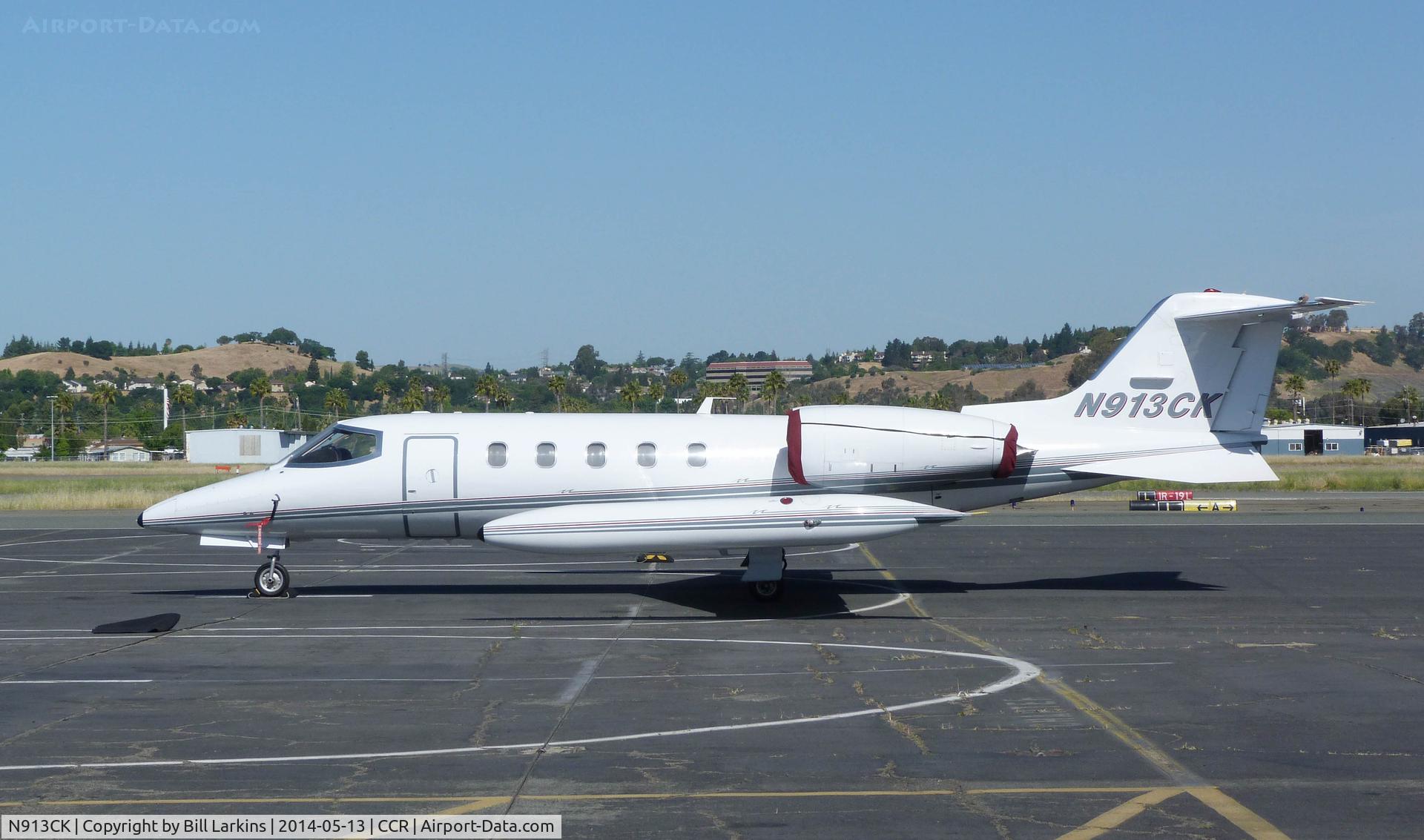 N913CK, 1975 Gates Learjet 35 C/N 013, Visitor