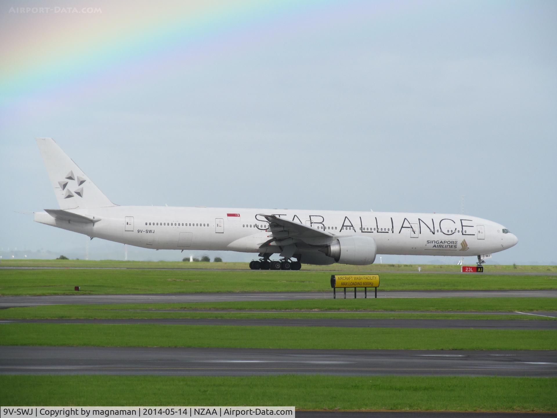 9V-SWJ, 2007 Boeing 777-312/ER C/N 34575, on threshold about to roll