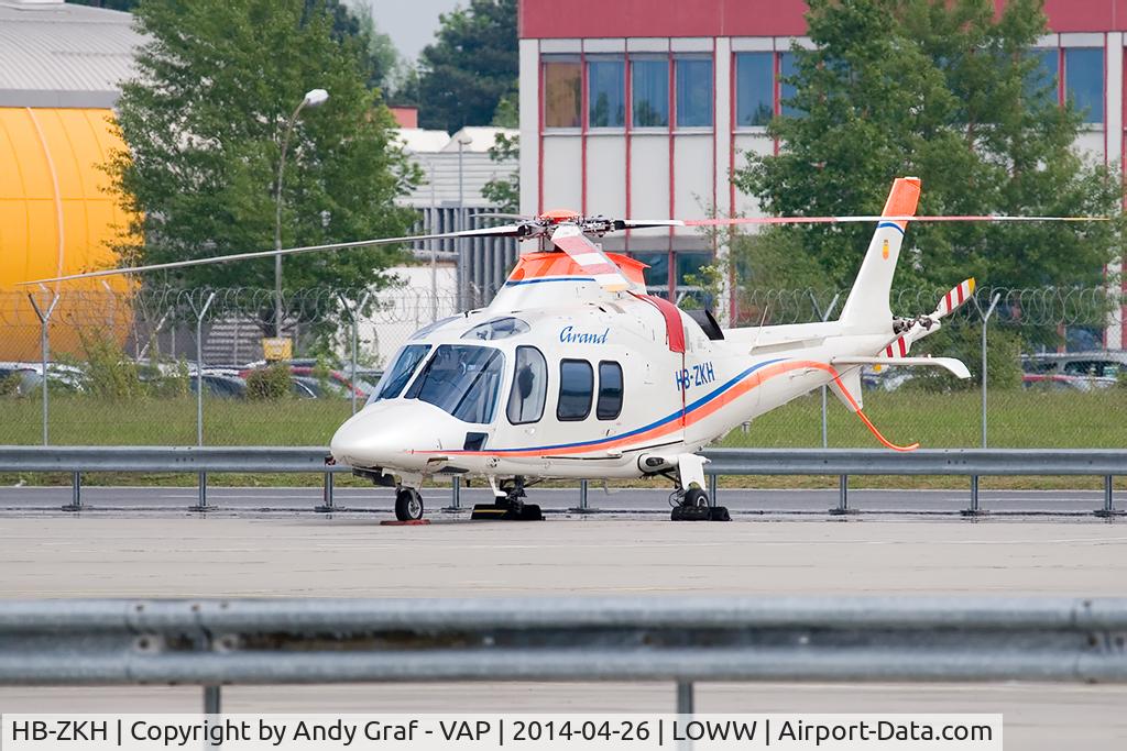 HB-ZKH, 2009 Agusta A-109S Grand C/N 22114, Augusta A-109