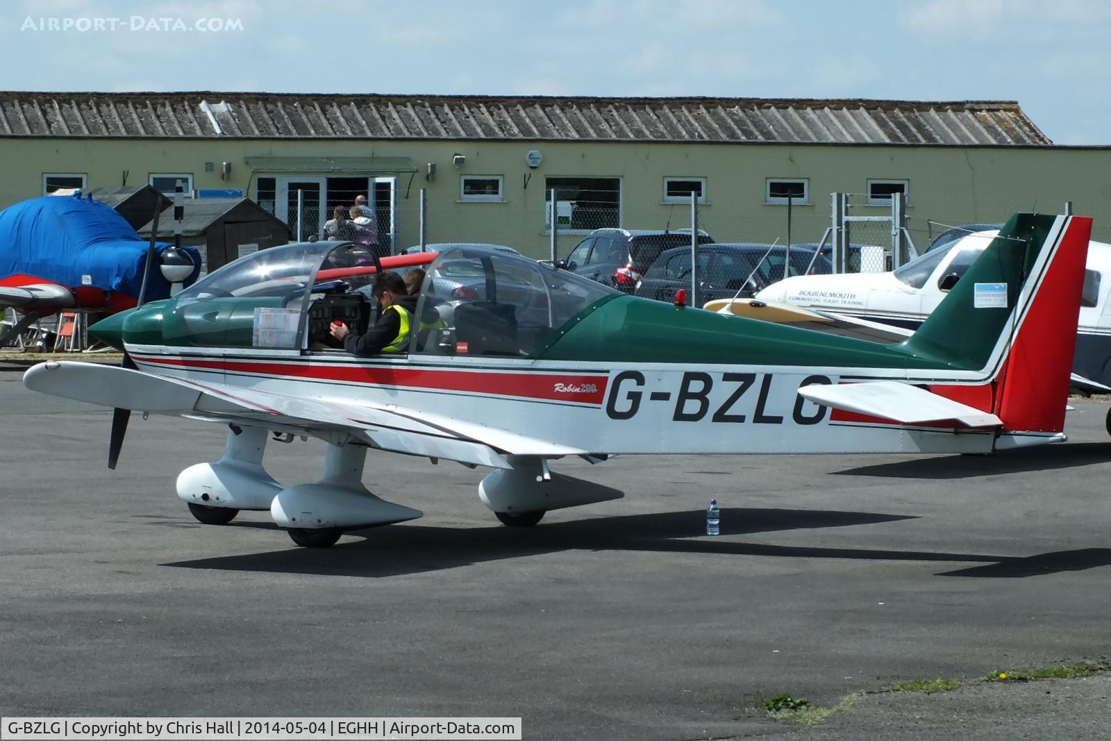 G-BZLG, 2000 Robin HR-200-120B C/N 353, Bournemouth Flying Club