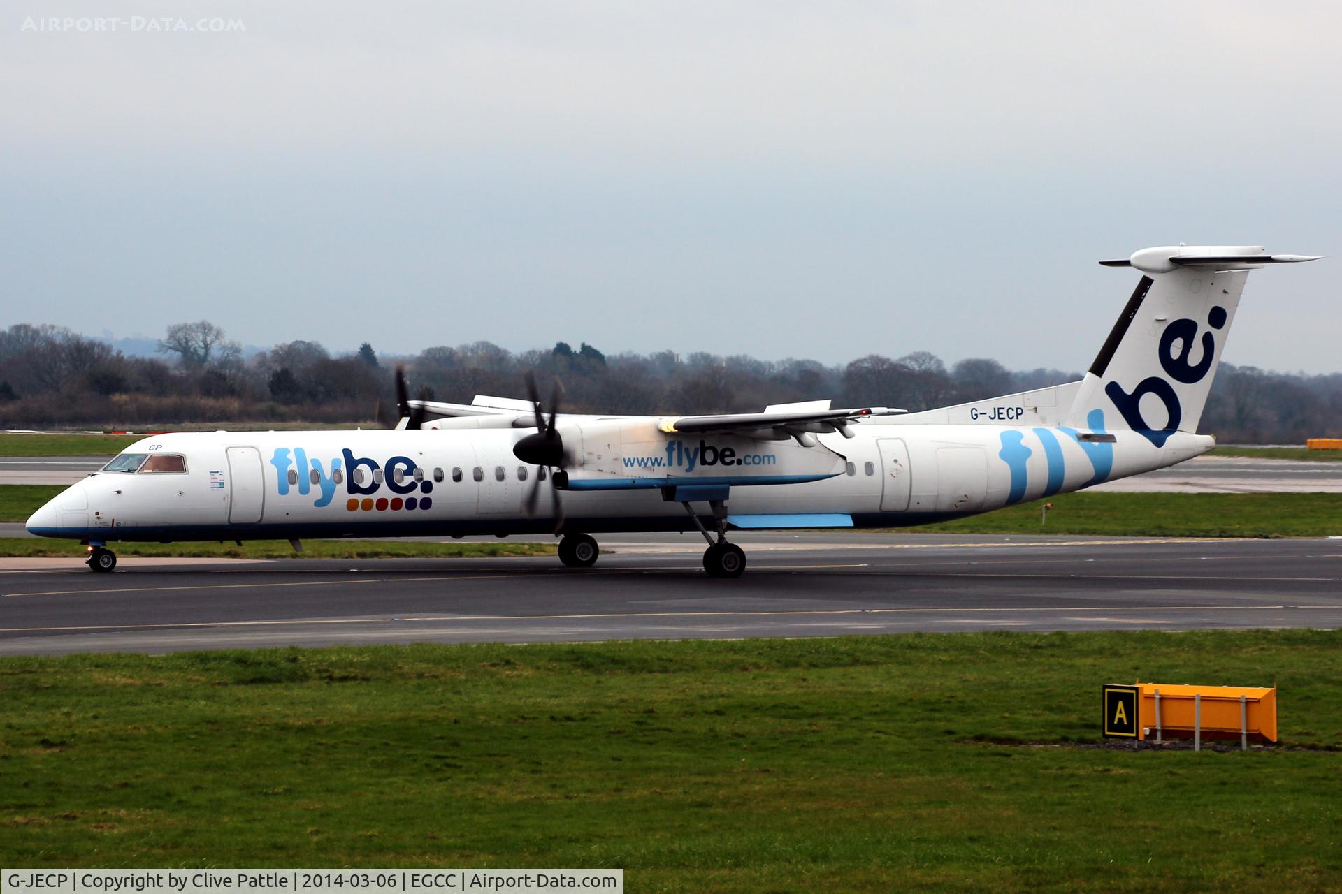G-JECP, 2006 De Havilland Canada DHC-8-402Q Dash 8 C/N 4136, Taxi to Gate
