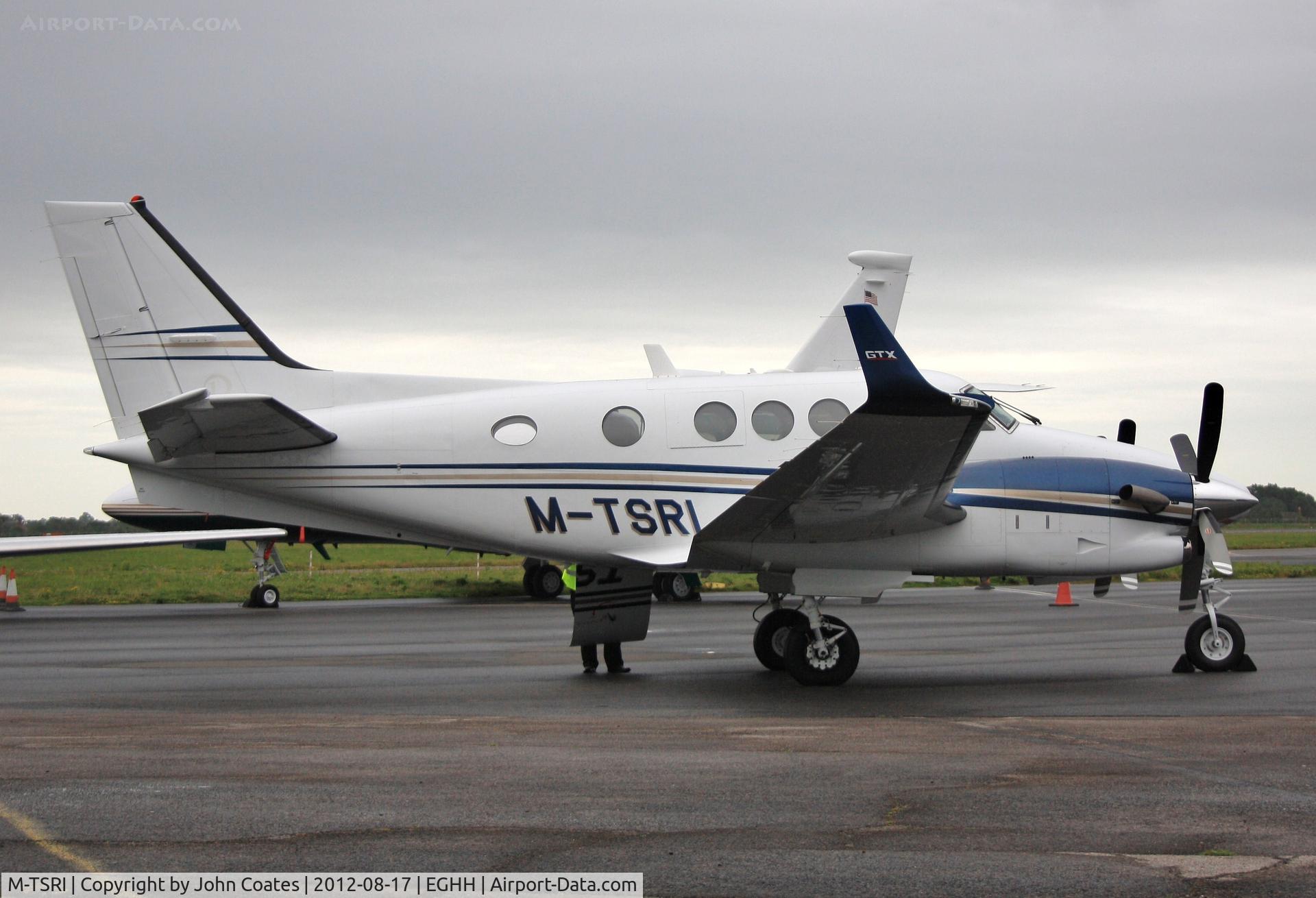 M-TSRI, 2006 Raytheon C90GT King Air King Air C/N LJ-1795, At Sigs