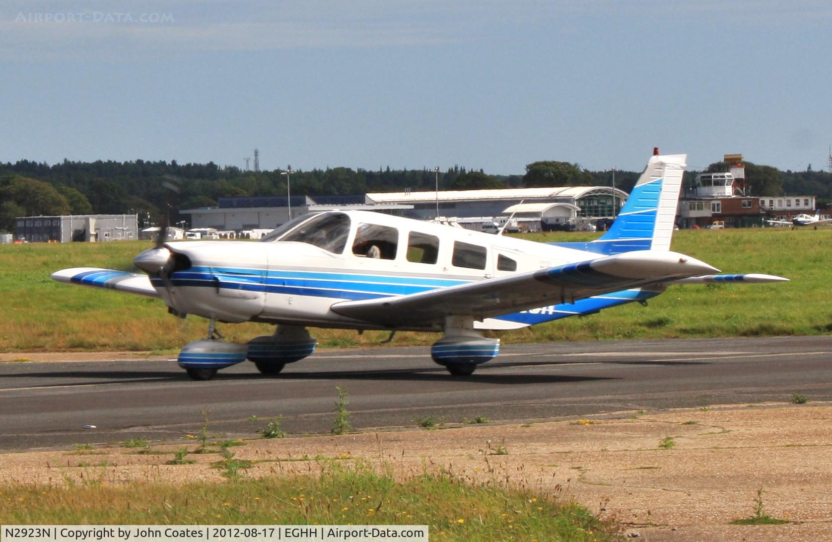 N2923N, 1979 Piper PA-32-300 Cherokee Six Cherokee Six C/N 32-7940207, Arriving