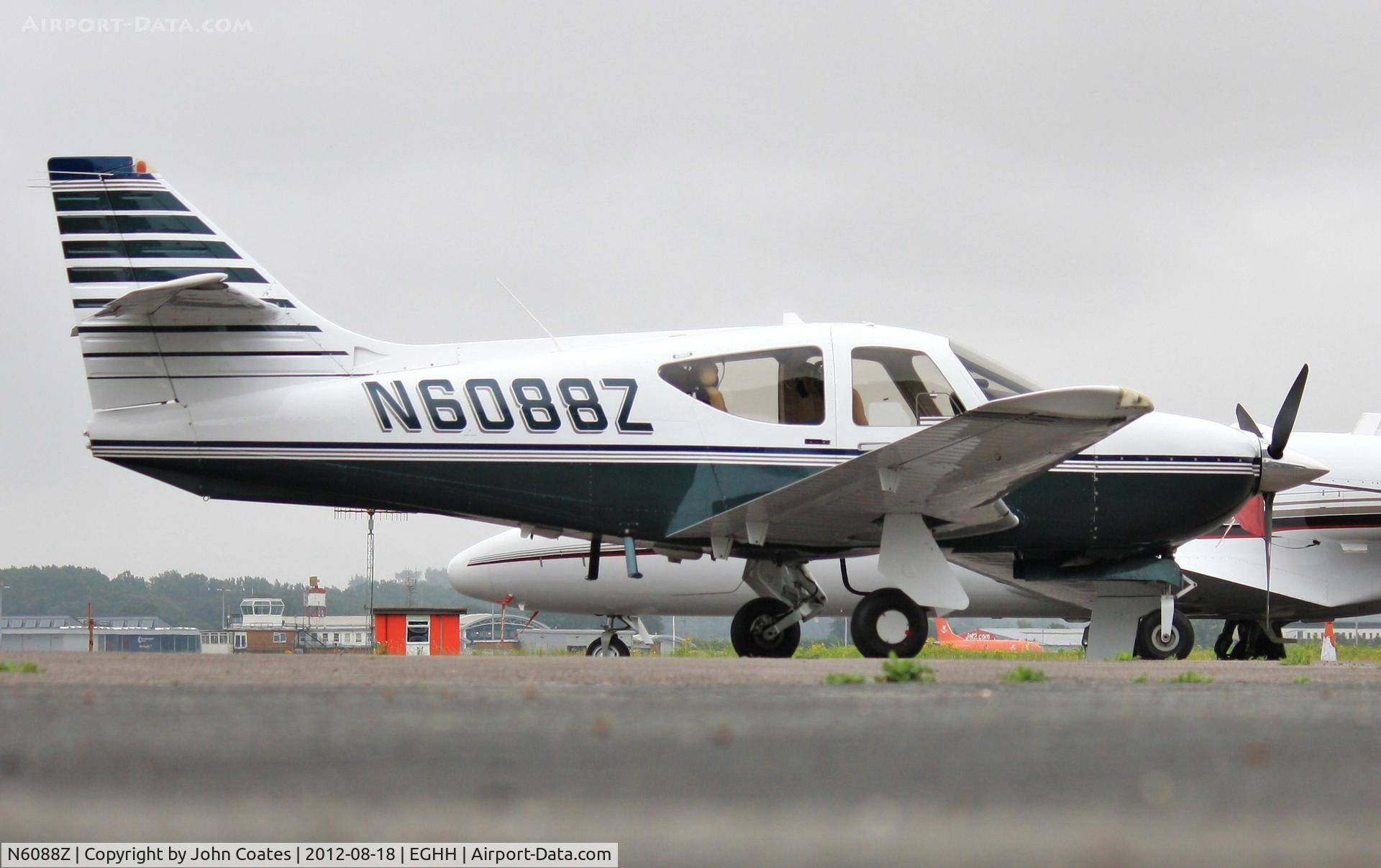 N6088Z, 1999 Rockwell Commander 114B C/N 14662, At Sigs