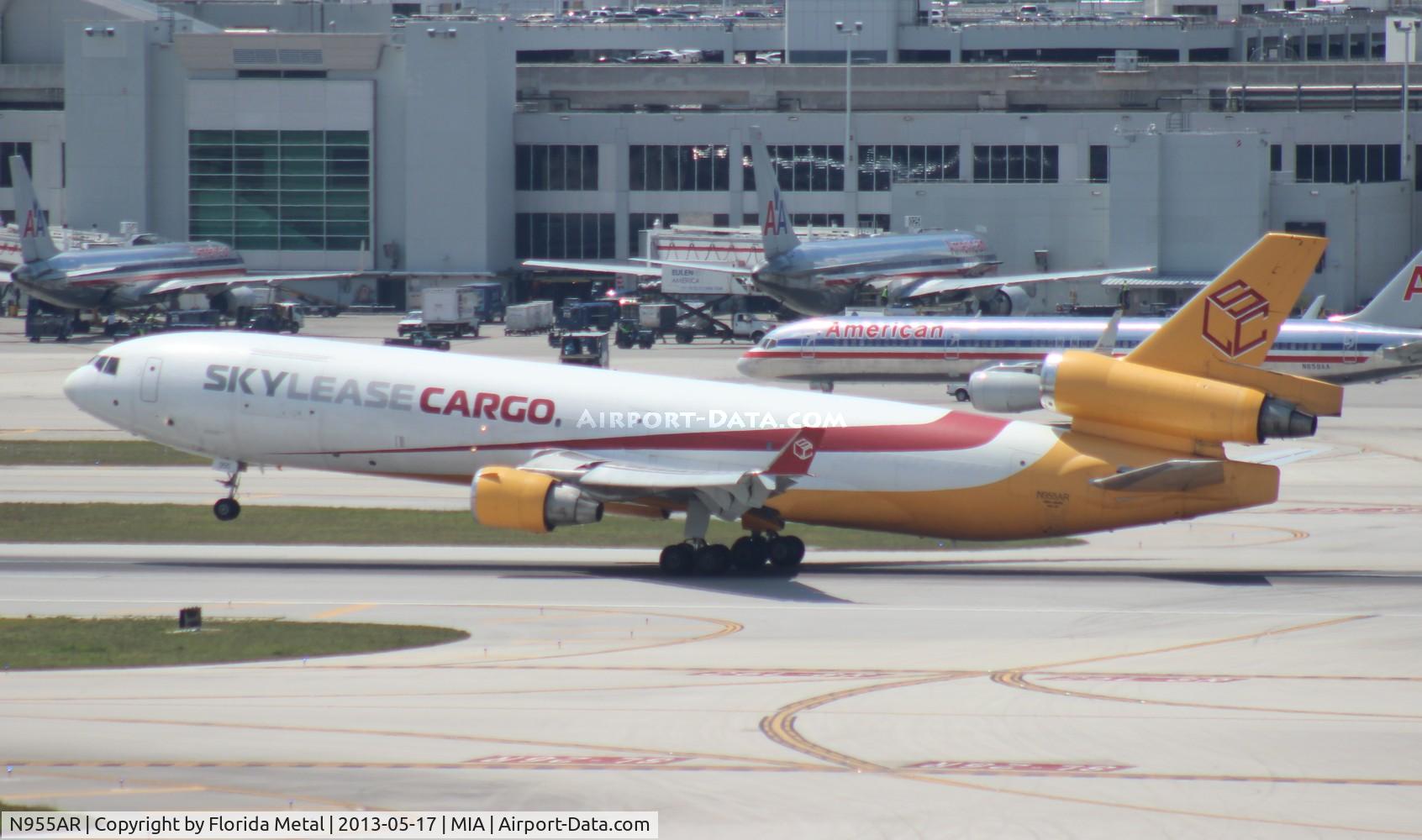N955AR, 1992 McDonnell Douglas MD-11F C/N 48496, Skylease MD-11F