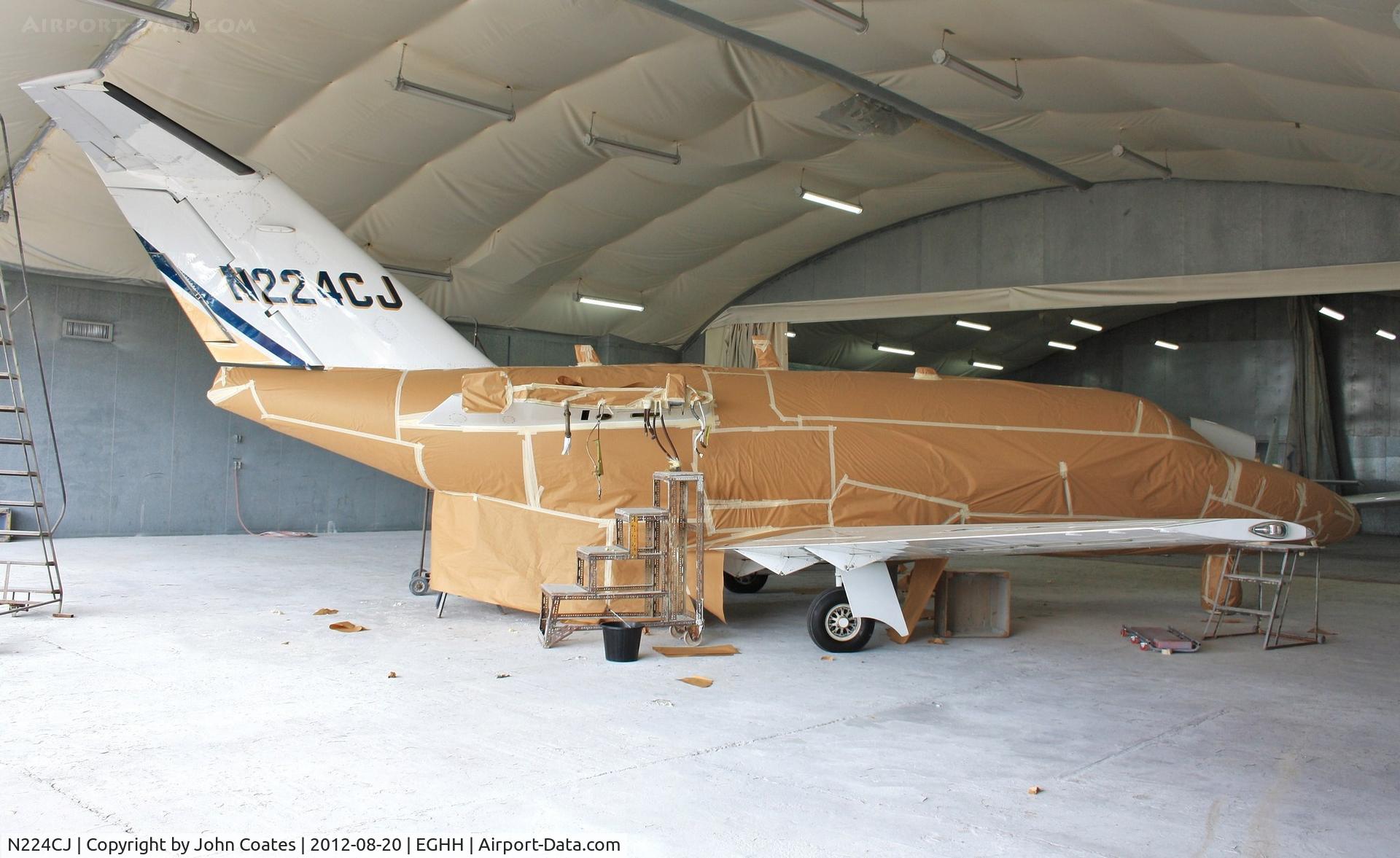 N224CJ, 1997 Cessna 525 CitationJet C/N 525-0224, In paintshop