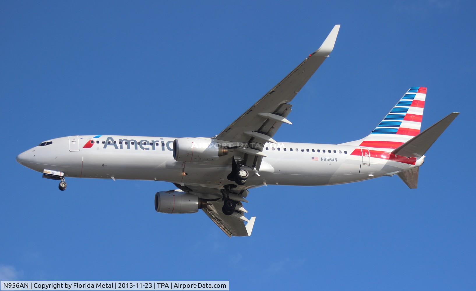 N956AN, 2001 Boeing 737-823 C/N 30090, American 737-800