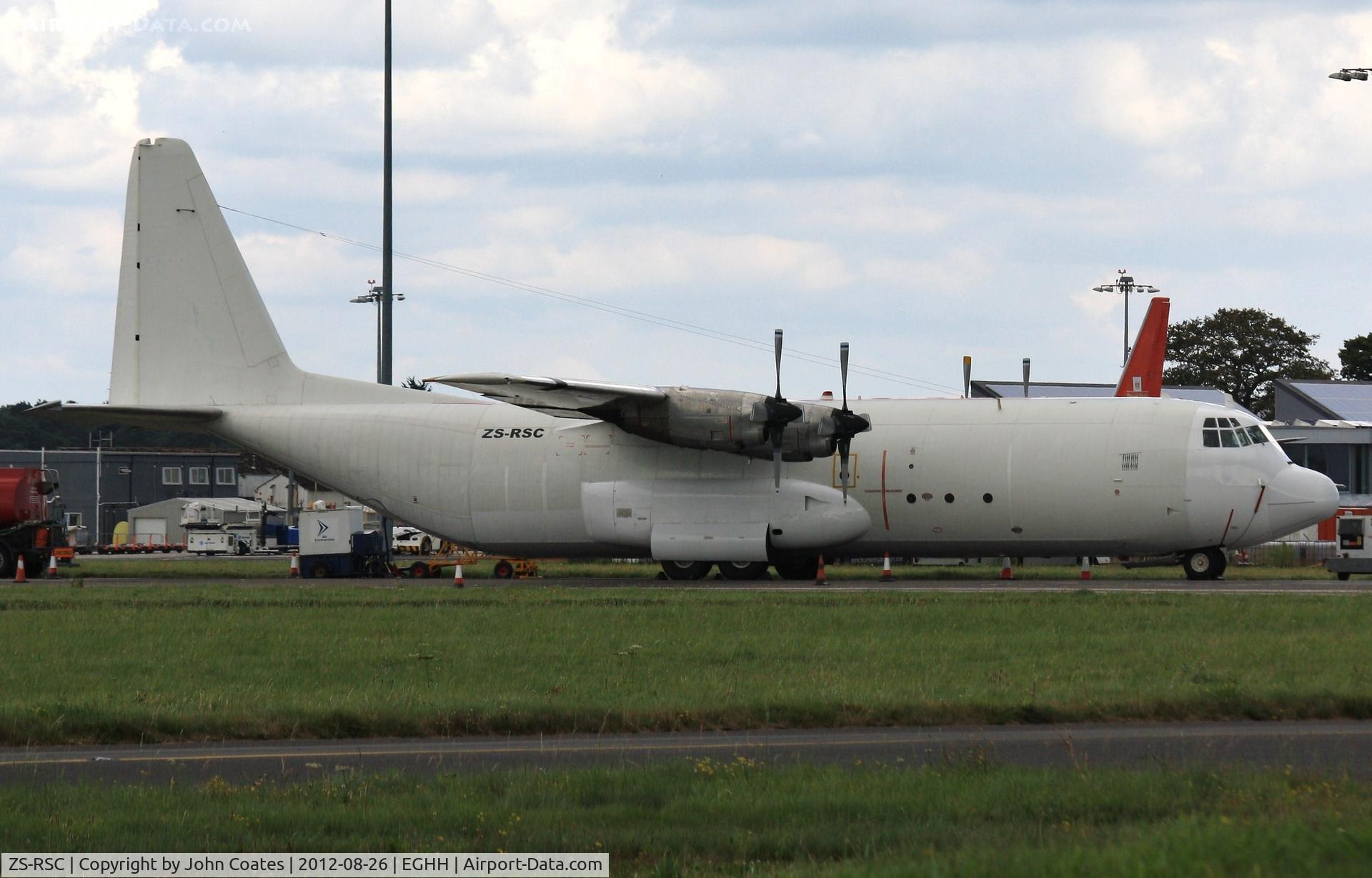 ZS-RSC, 1972 Lockheed L-100-30 Hercules (L-382G) C/N 382-4475, Oil Spill ops