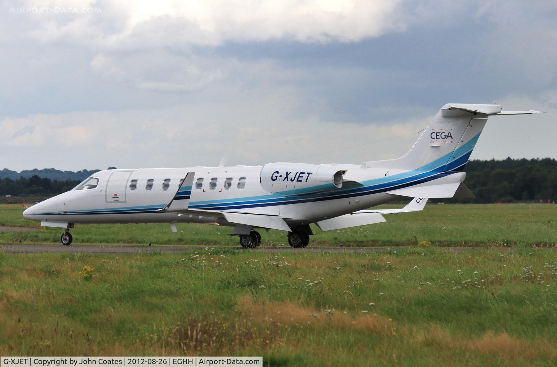 G-XJET, 2006 Learjet 45 C/N 45-311, Taxiing