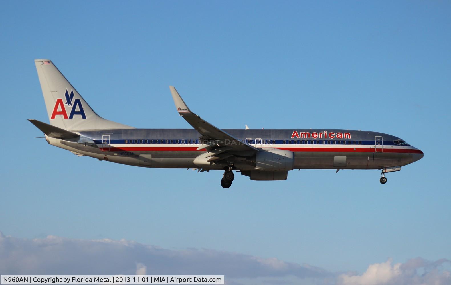 N960AN, 2001 Boeing 737-823 C/N 29542, American 737-800