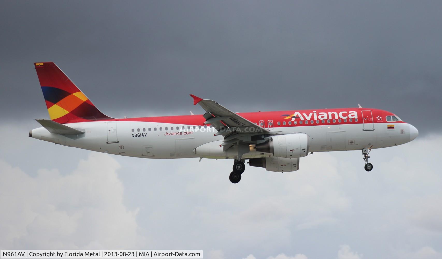 N961AV, 2009 Airbus A320-214 C/N 3961, Avianca A320