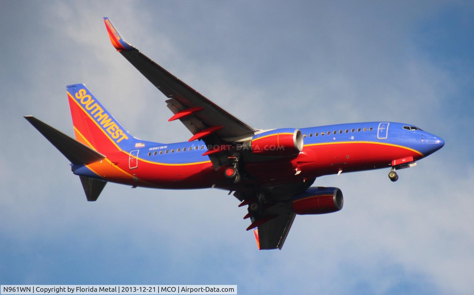 N961WN, 2011 Boeing 737-7H4 C/N 36962, Southwest 737-700