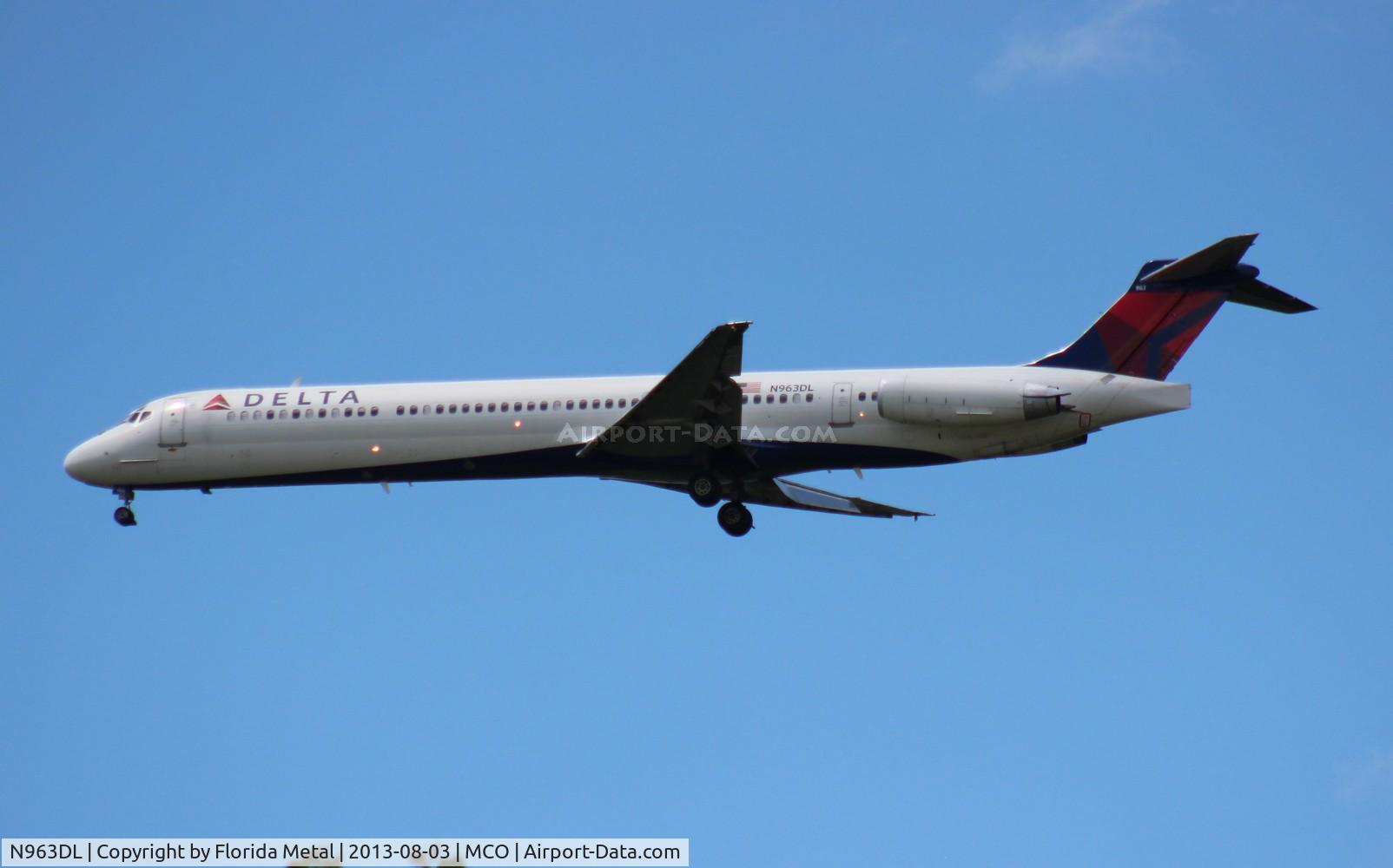 N963DL, 1990 McDonnell Douglas MD-88 C/N 49982, Delta MD-88