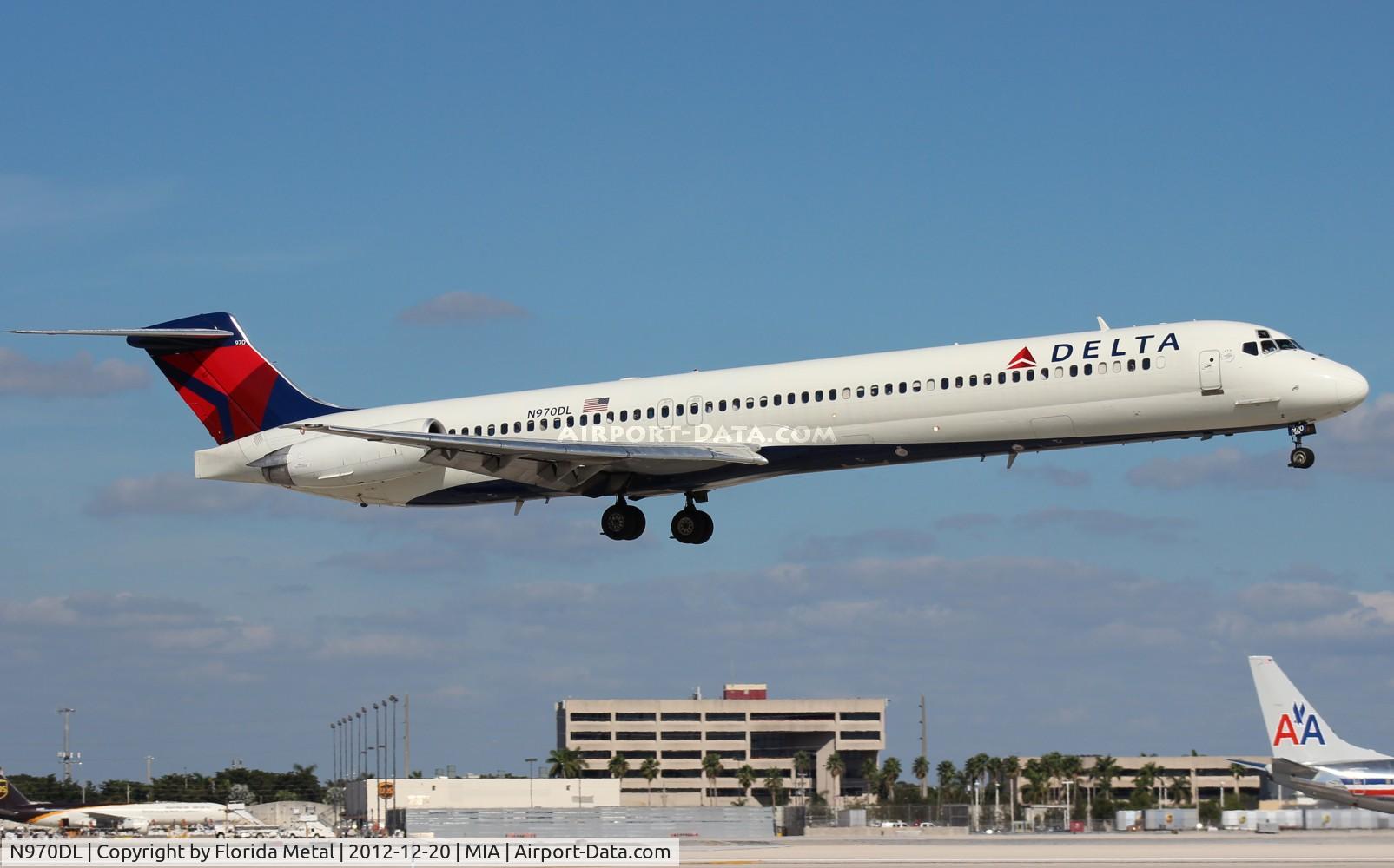 N970DL, 1990 McDonnell Douglas MD-88 C/N 53173, Delta MD-88
