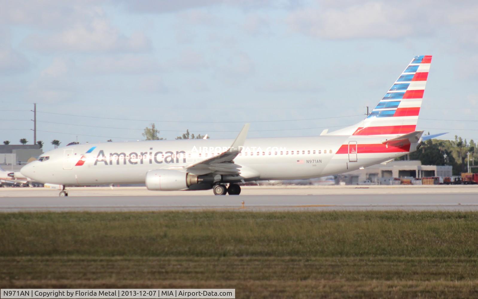 N971AN, 2001 Boeing 737-823 C/N 29547, American 737-800