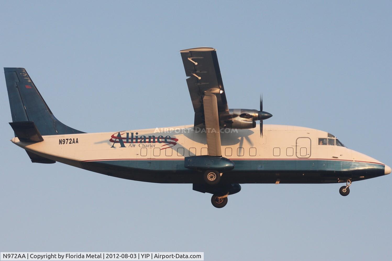 N972AA, 1989 Short SD3-60-300 C/N SH.3754, Skyway Shorts 360