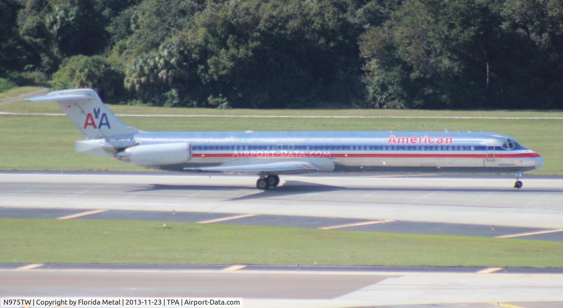 N975TW, 1999 McDonnell Douglas MD-83 (DC-9-83) C/N 53625, American MD-83