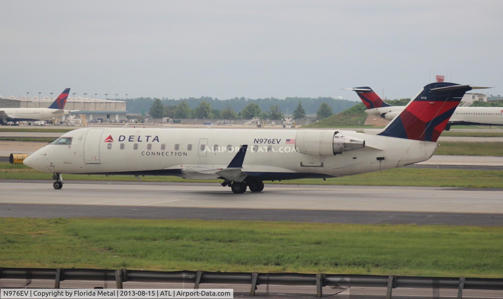 N976EV, 2001 Bombardier CRJ-200ER (CL-600-2B19) C/N 7601, ASA CRJ-200