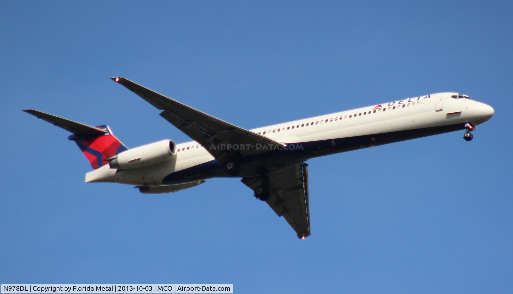 N978DL, 1991 McDonnell Douglas MD-88 C/N 53259, Delta MD-88