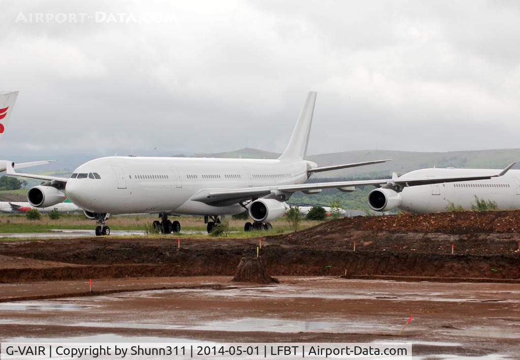 G-VAIR, 1997 Airbus A340-313 C/N 164, Stored in all white c/s... uncertain future for him...