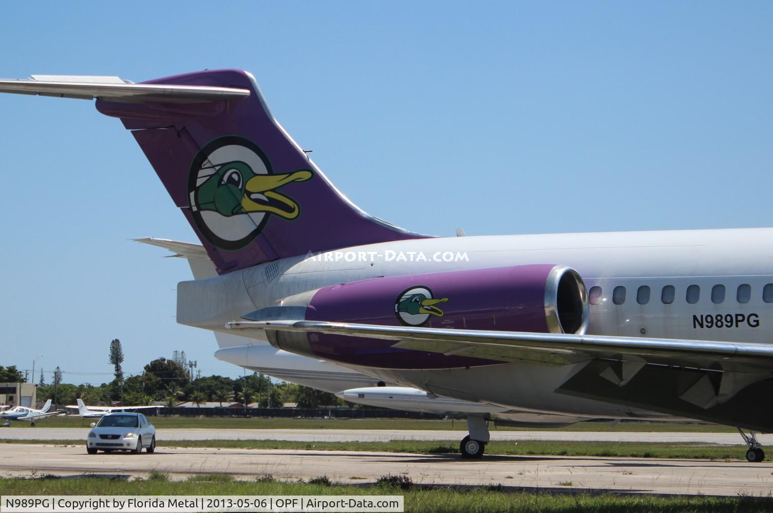N989PG, 1989 McDonnell Douglas MD-83 (DC-9-83) C/N 49845, LEAL Lineas Aereas of Argentina