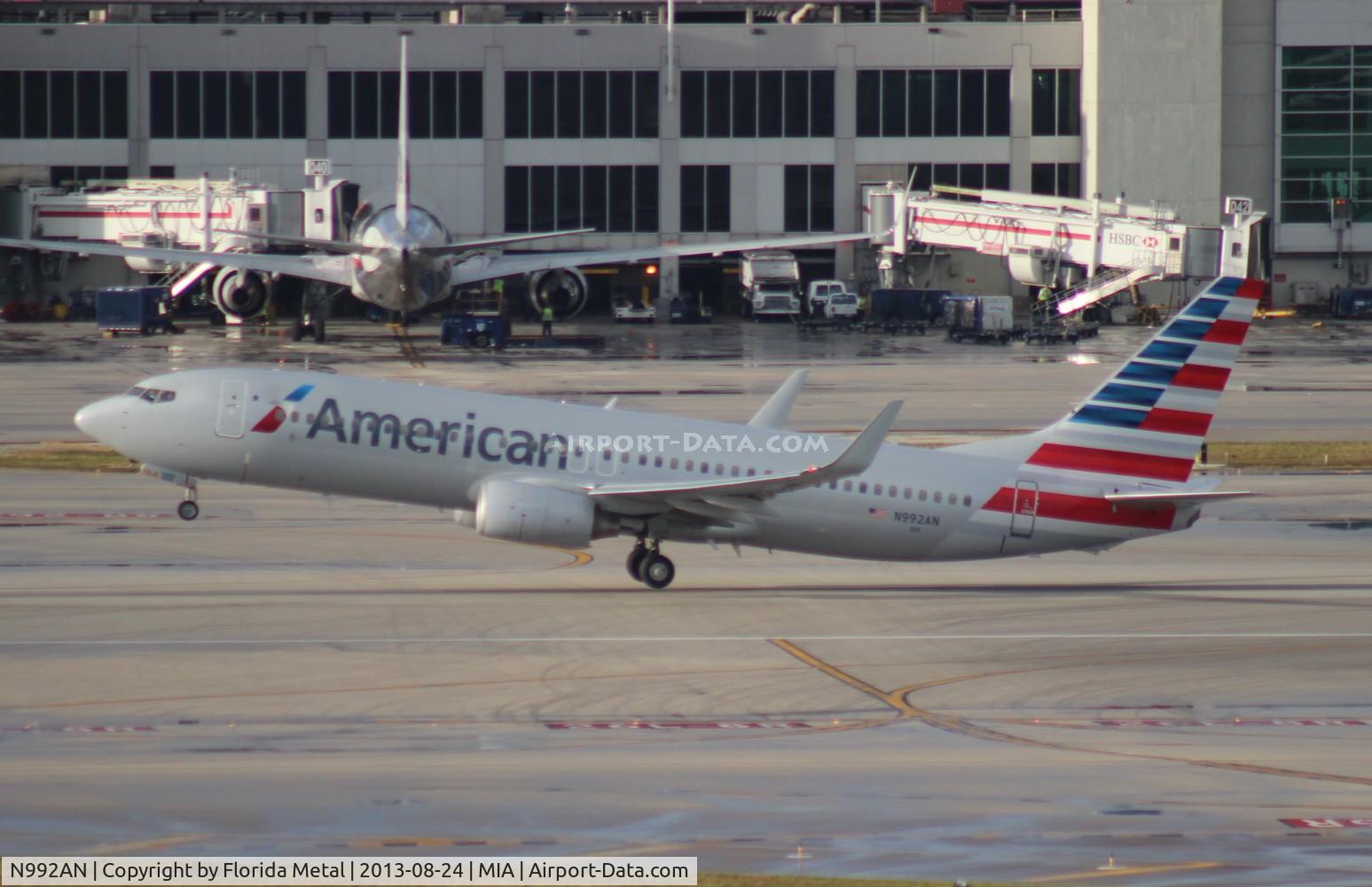 N992AN, 2009 Boeing 737-823 C/N 31071, American 737-800